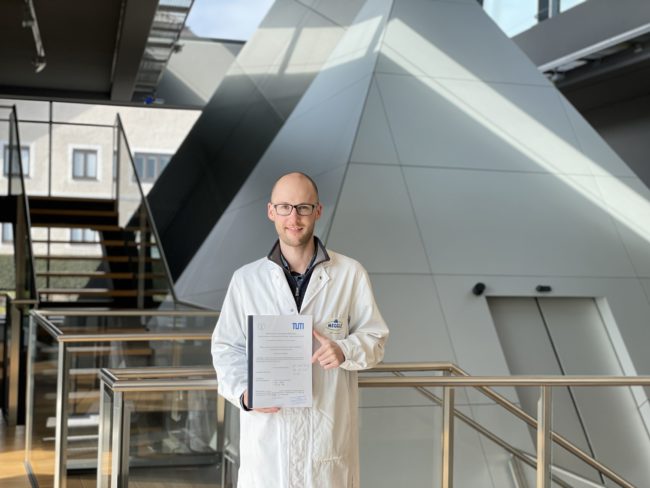 Interview Martin Hartinger Martin Hartinger ist nun seit einem Jahr bei uns im Unternehmen und arbeitet im Team von Business Development & Research.